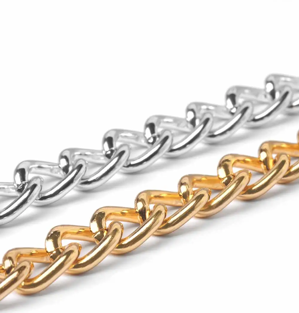 Ketten aus Gold und Silber