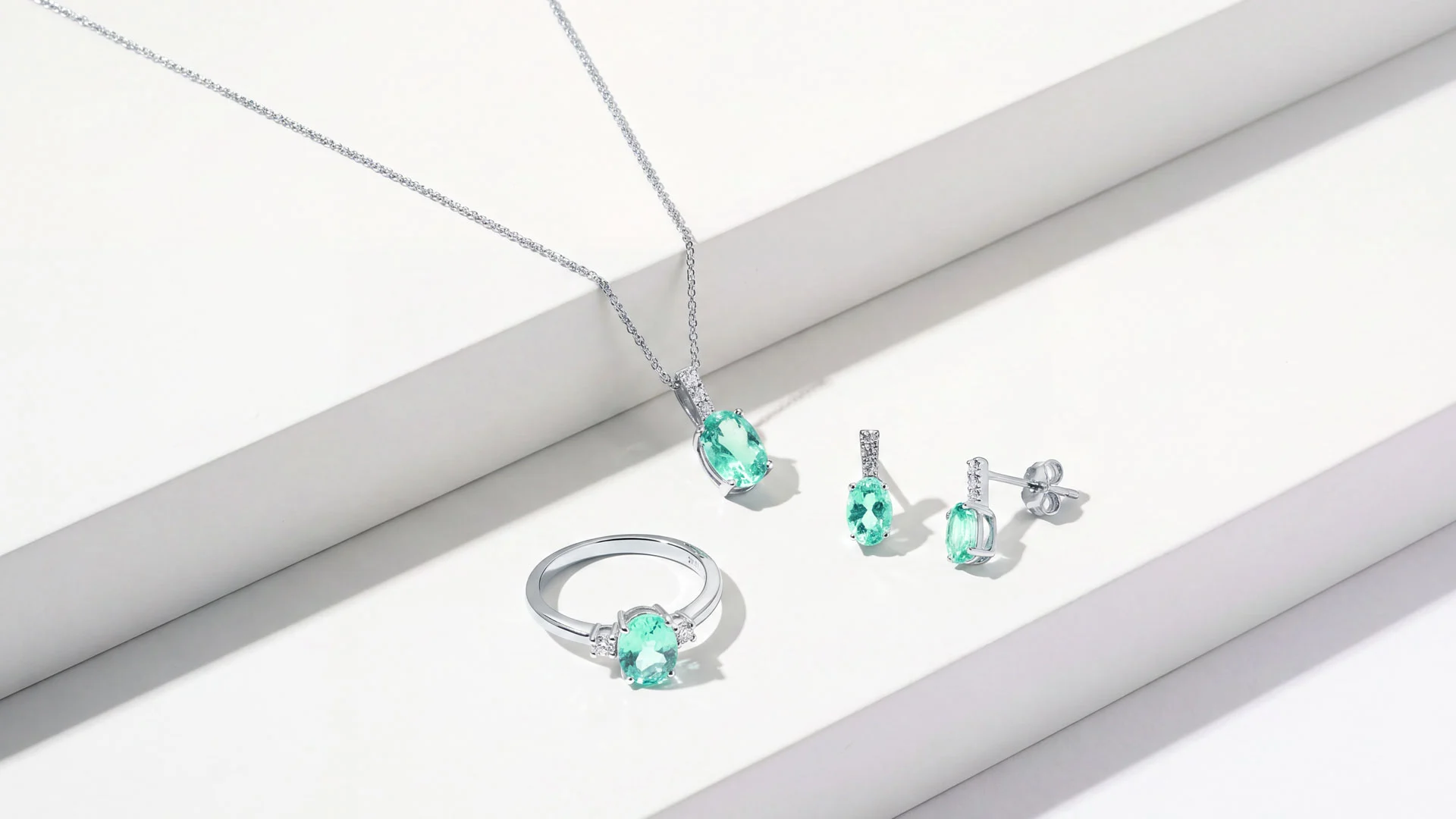 Mint & Paraiba-Ton